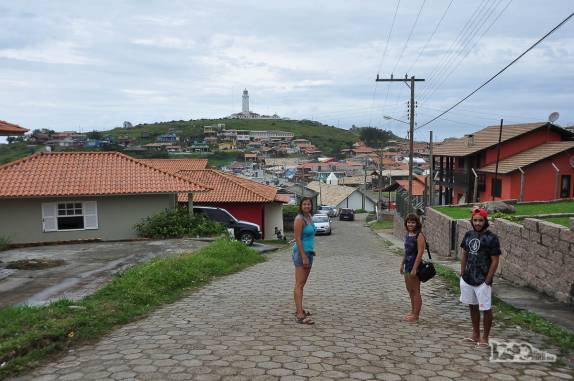 Caminhando nas ruas do Farol de Santa Marta, litoral sul de Santa Catarina